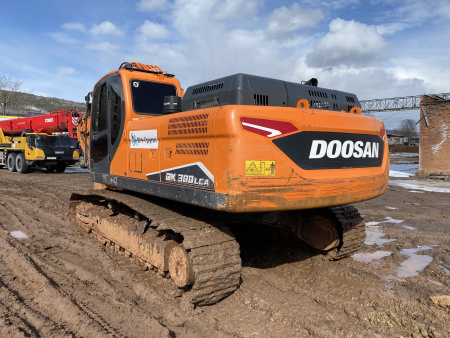 Doosan DX 300 Экскаватор DX300LCA-7M — Б/У, 2023 г.