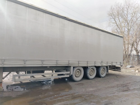 Schmitz Cargobull 9084 Полуприцеп шторный — Б/У, 2017 г.