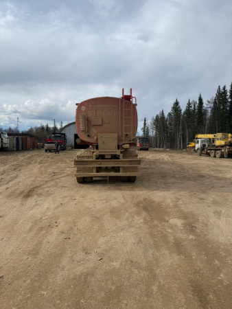 УралСпецТранс 9465 Полуприцеп цистерна 94657L-A2-06 — Б/У, 2023 г.