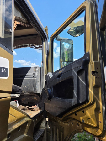 Shacman (Shaanxi) SX 8x4 Самосвал SX33186T366 — Б/У, 2022 г.