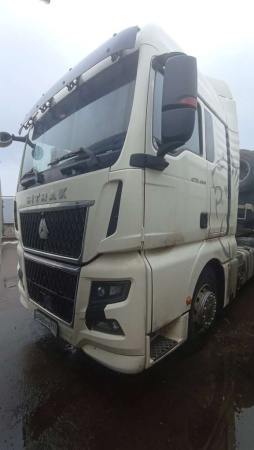 SITRAK ZZ4256V364HE — Б/У, 2024 г.