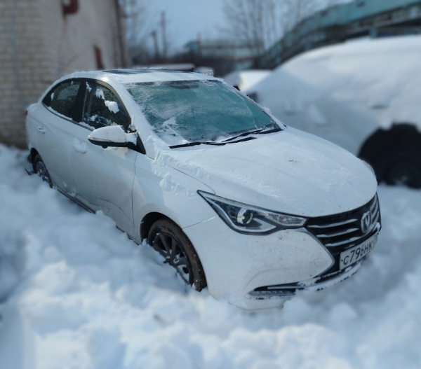 CHANGAN DLX 1.5 5DCT (I поколение) — Б/У, 2023 г.