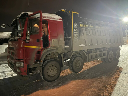 Howo ZZ 8x4 Самосвал ZZ3407S3867E — Б/У, 2022 г.