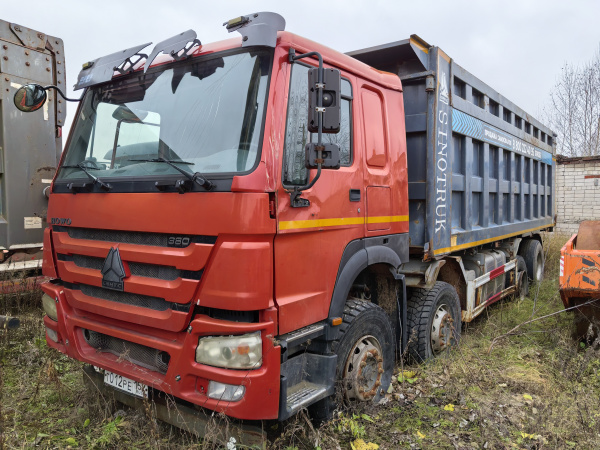 Howo ZZ 8x4 Самосвал ZZ3407S3867E — Б/У, 2022 г.