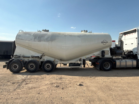 BONUM 914230 Полуприцеп цистерна для сыпучих грузов — Б/У, 2023 г.