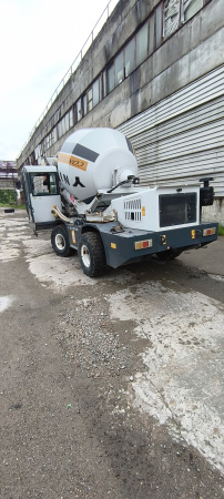 YNIX QGMC Автобетоносмеситель с самозагрузкой QGMC3000 — Б/У, 2024 г.