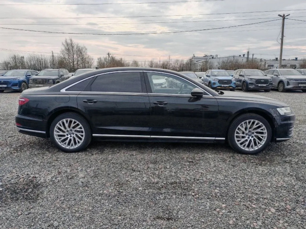 Audi A8L — Б/У, 2018 г.