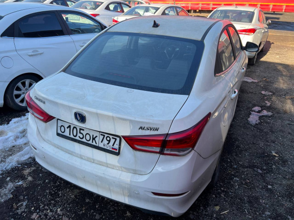 CHANGAN DLX 1.5 5DCT (I поколение) — Б/У, 2023 г.