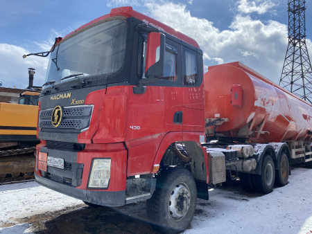 Shacman (Shaanxi) SX 6x6 Седельный тягач SX42586V385 — Б/У, 2023 г.