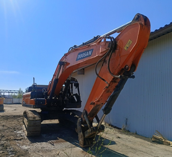 DOOSAN DX450 Экскаватор — Б/У, 2023 г.