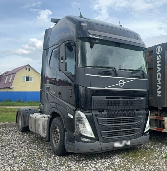 VOLVO FH 42T — Б/У, 2022 г.