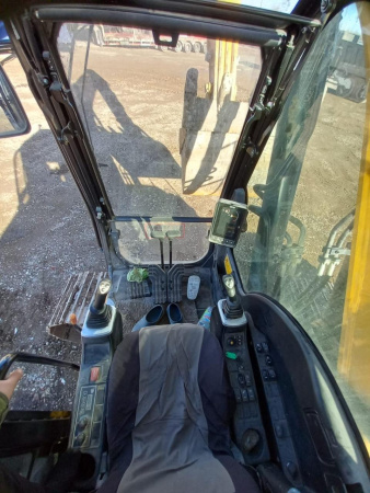 JCB JS 305 Экскаватор — Б/У, 2022 г.