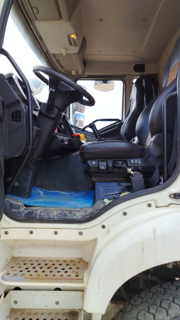 FAW J6 6x6 Самосвал CA3250P66K24L1TE5 — Б/У, 2023 г.