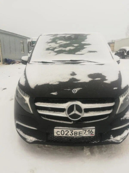 Mercedes-Benz V-CLASS 300 d EL 4MATIC — Б/У, 2022 г.