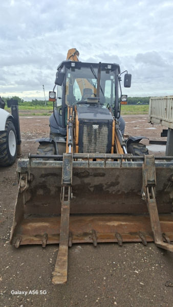 Case 570 Экскаватор-погрузчик 570SV — Б/У, 2023 г.