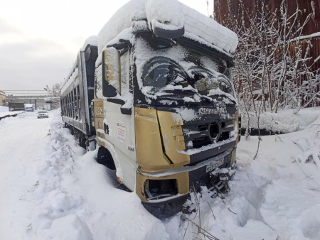 Shacman (Shaanxi) SX 8x4 Самосвал SX33186T366 — Б/У, 2022 г.
