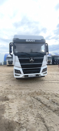 SANY D 4x2 Седельный тягач D495AS — Б/У, 2023 г.