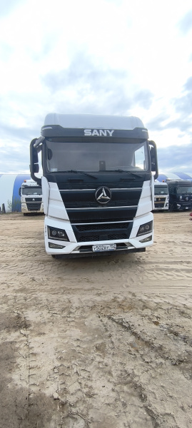 SANY D 4x2 Седельный тягач D495AS — Б/У, 2023 г.