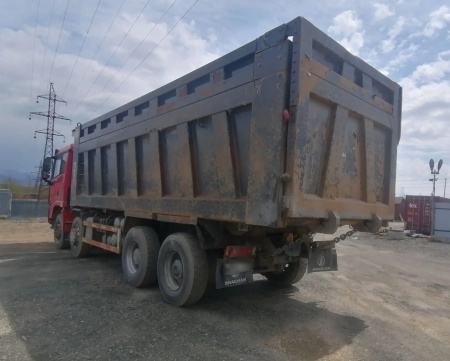 Shacman (Shaanxi) SX331863366 — Б/У, 2023 г.