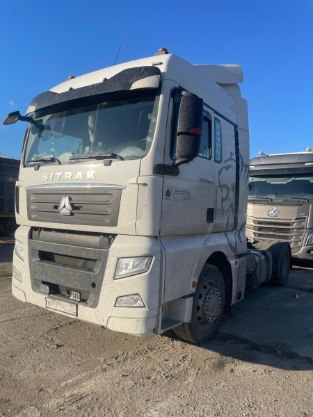 SITRAK C7H 4x2 Седельный тягач ZZ4186V361HE — Б/У, 2022 г.