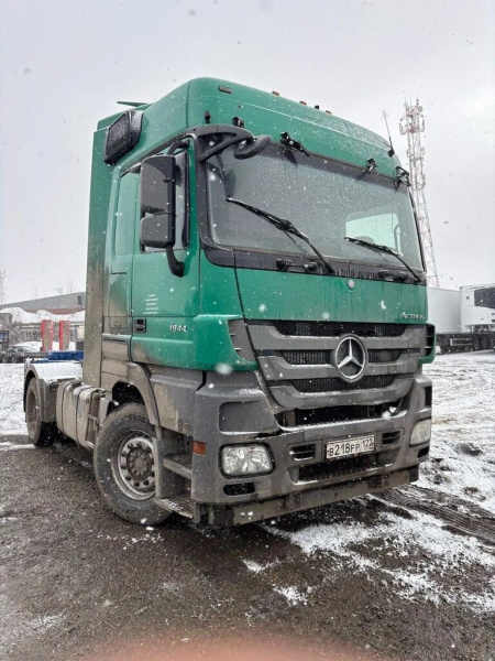 Mercedes-Benz ACTROS 4x2 Седельный тягач 1844 LS — Б/У, 2017 г.