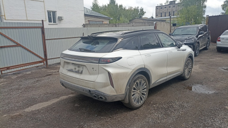 EXEED Flagship 2.0T 8AT 4WD (I Поколение) — Б/У, 2024 г.