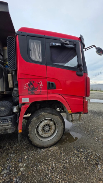 Shacman (Shaanxi) SX 8x4 Самосвал SX33186W366C — Б/У, 2022 г.