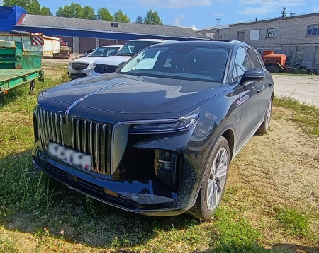 Hongqi Deluxe (I Поколение) — Б/У, 2023 г.