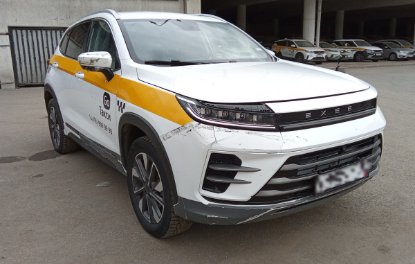 EXEED Luxury 1.5T CVT 2WD — Б/У, 2023 г.