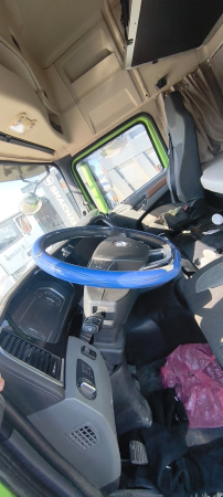Shacman (Shaanxi) SX 6x4 Седельный тягач SX42584W324C — Б/У, 2023 г.