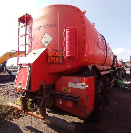 КАМАЗ 65224 6X6 Автоцистерна нефтепромысловая — Б/У, 2017 г.