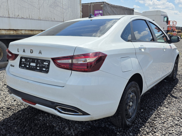 LADA Comfort 24 1.8 122hp AT — Б/У, 2024 г.