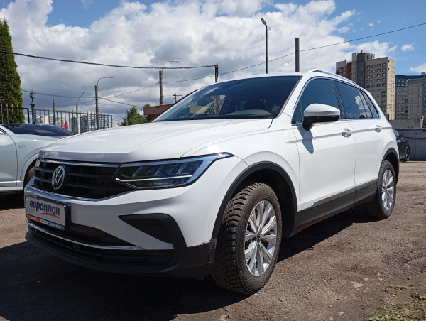 Volkswagen Tiguan — Б/У, 2021 г. (Санкт-Петербург, 50392 км)