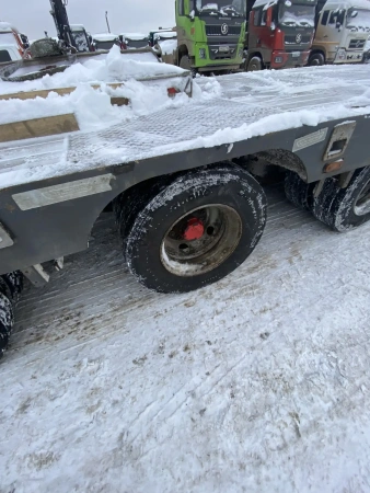 Ютерборг 9852 Полуприцеп тяжеловоз 5 осей 985254 — Б/У, 2023 г.