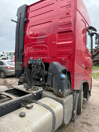 Volvo FH 4x2 Седельный тягач FH-TRUCK — Б/У, 2016 г.