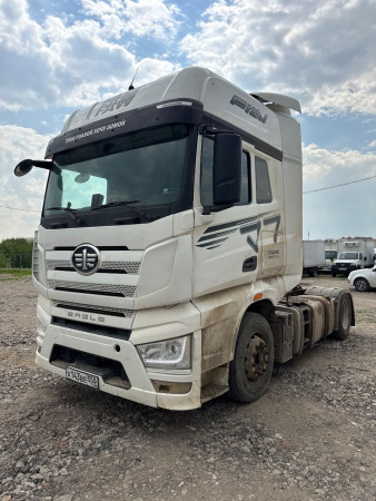 FAW J7 4x2 Седельный тягач CA4180P77K25E5 — Б/У, 2023 г.