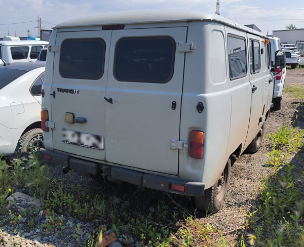 UAZ 7 мест без ABS 2.7 5MT — Б/У, 2023 г.