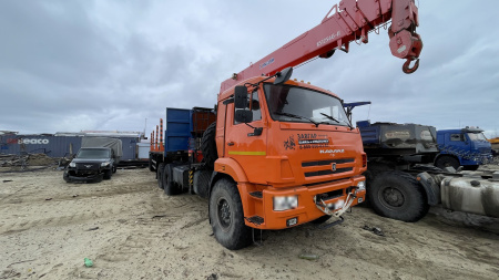 КАМАЗ 43118 6x6 Седельный тягач с КМУ Kanglim KS1256 — Б/У, 2024 г.