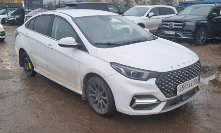OMODA Classic 1.5 CVT (I Поколение) — Б/У, 2024 г.