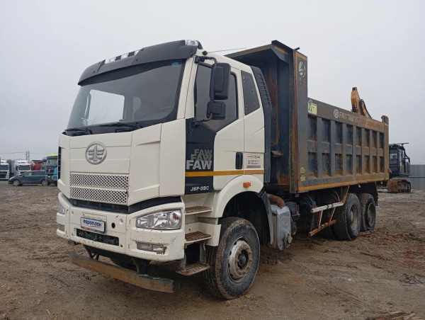 FAW (First Automotive Works) J6 CA3250P66K24T1E5 — Б/У, 2022 г. (Екатеринбург, 186291 км)