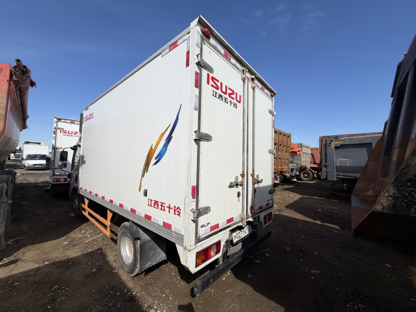 ISUZU ELF 4.5 (EC7) Изотермический — Б/У, 2023 г.