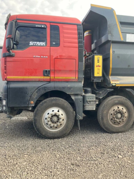 SITRAK C7H 8x4 Самосвал ZZ3316V466ME — Б/У, 2023 г.
