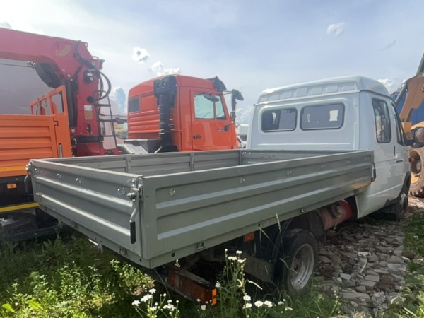 Автомобильный завод "НАЗ" Бензин Фермер Бортовой — Б/У, 2025 г.