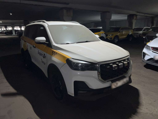 SWM Smart 1 1.5T 7DCT 2WD (I Поколение) — Б/У, 2023 г.