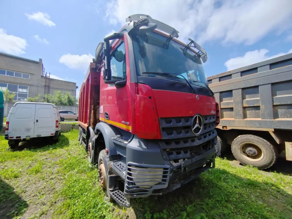 MERCEDES-BENZ Arocs 8x4 Самосвал — Б/У, 2020 г.