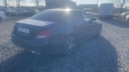 Mercedes-Benz E-CLASS 220 d 4MATIC Sport — Б/У, 2019 г.