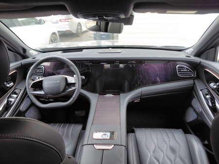 EXEED President 7 мест 2.0T 8AT 4WD (I Поколение, рестайлинг) — Б/У, 2024 г.