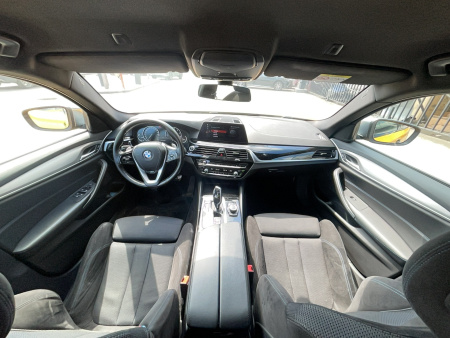 BMW 520i — Б/У, 2019 г.