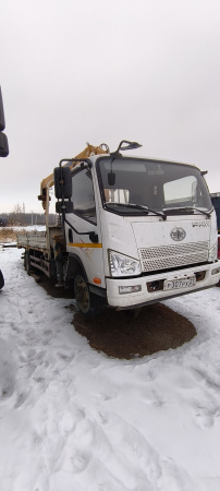 FAW CA5066 4x2 Бортовой с КМУ CA5066JSQP40K2E5A84 — Б/У, 2019 г.
