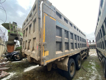 Howo ZZ 8x4 Самосвал ZZ3407S3867E — Б/У, 2022 г.